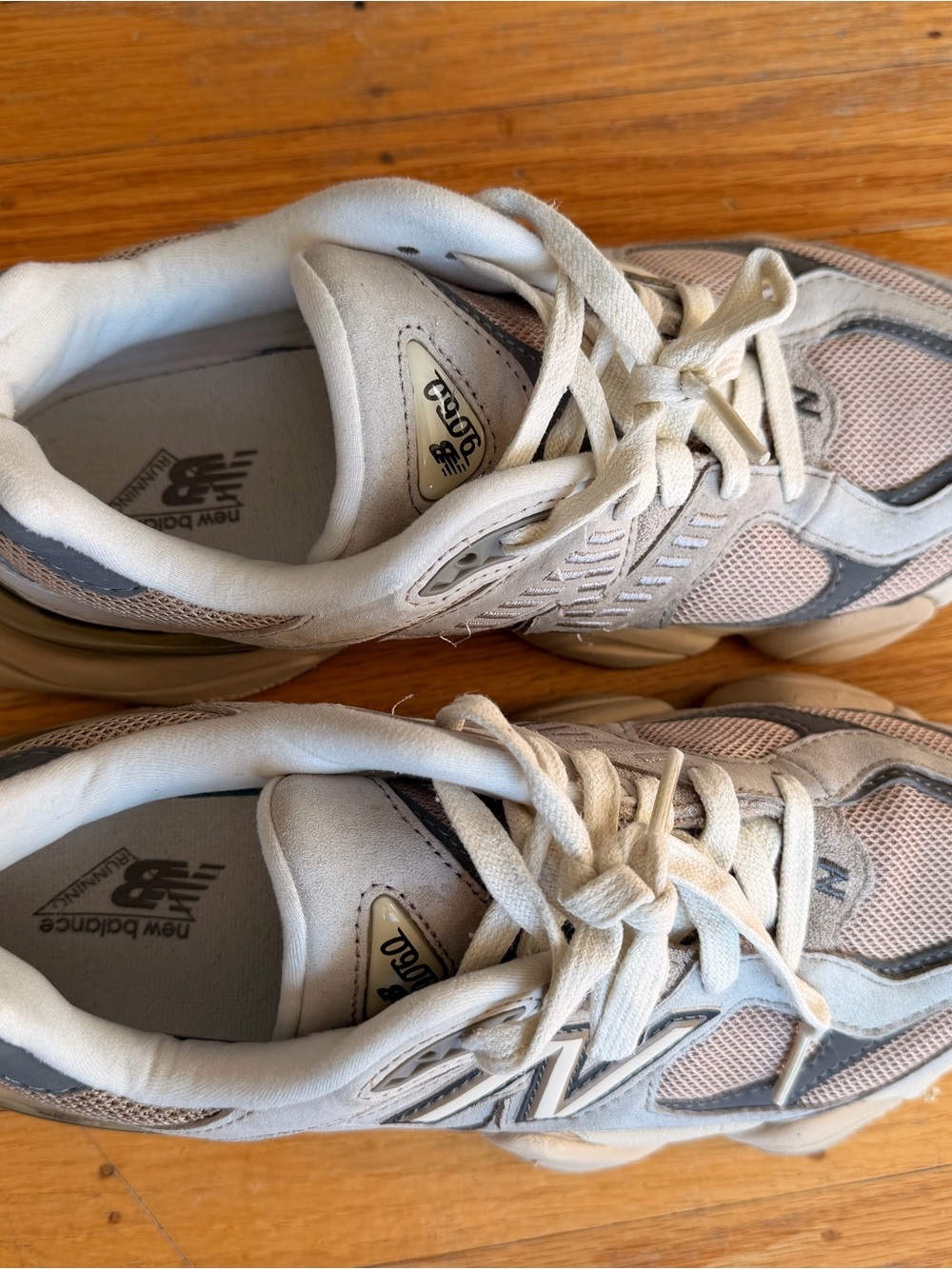 New Balance 9060 - Picture 6 of 11